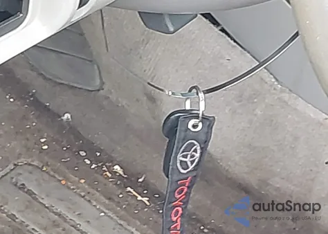 2003 Toyota Camry Le/Xle/Se z USA, uszkodzony, nr VIN 4T1BF30K13U053583